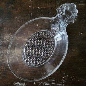 Vintage Clear Glass Bowl / Porridger Lion Head Handle Diamond Pattern Base